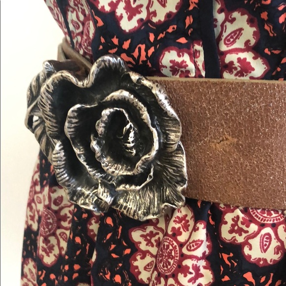 BCBGMAXAZRIA - Picture 4 of 8